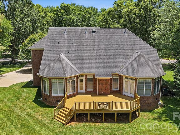 5th image of 3818 Mourning Dove Dr