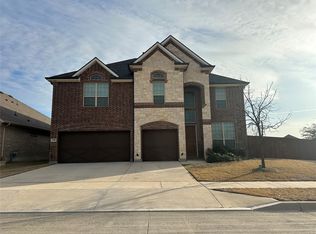 200 Cross Fox Ln, Aledo, TX 76008