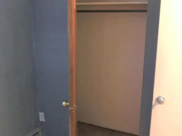 650 NE 42nd St #7 — Photo 5