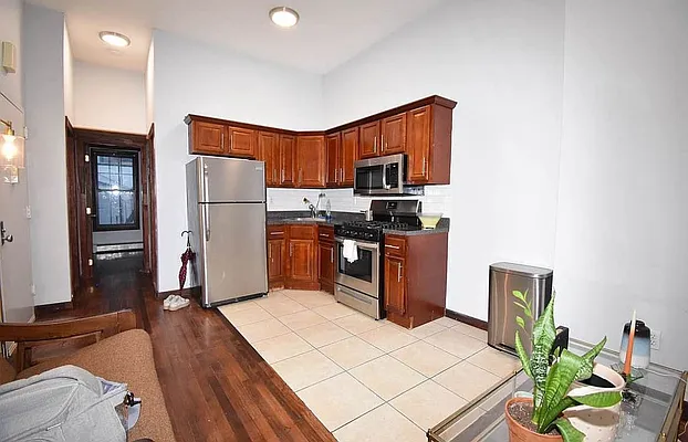 Rented by Skyhigh Realty NYC LLC | media 1