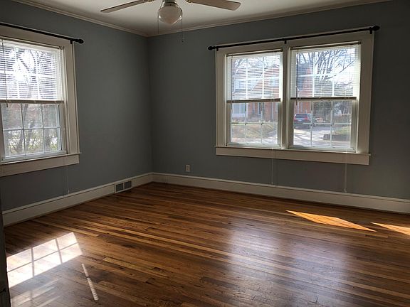 Spacious bedrooms with lots of natural light. 