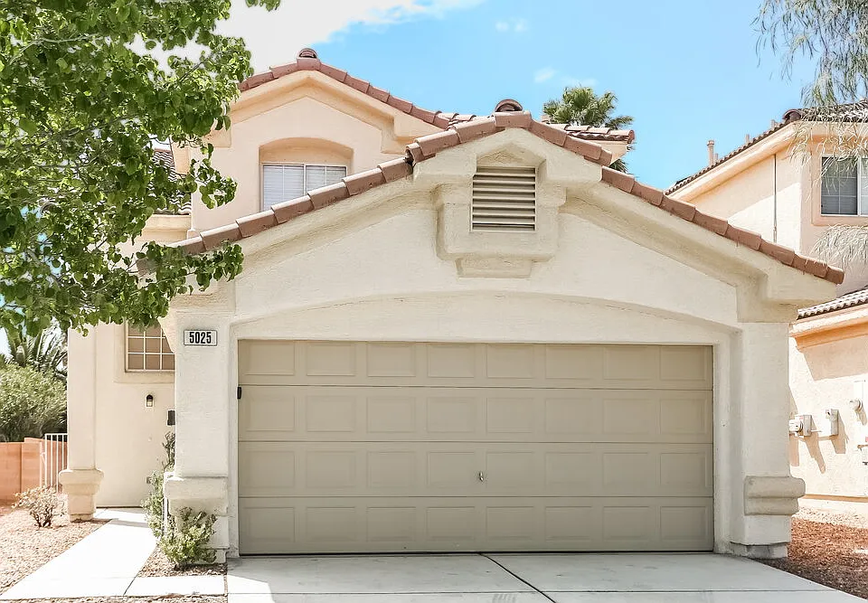 5025 Frozen Springs Ct