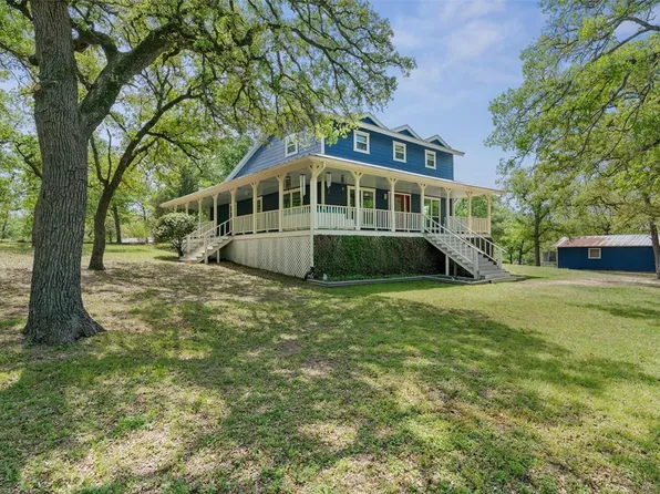 218 Leisure Ln, Cedar Creek, TX 78612