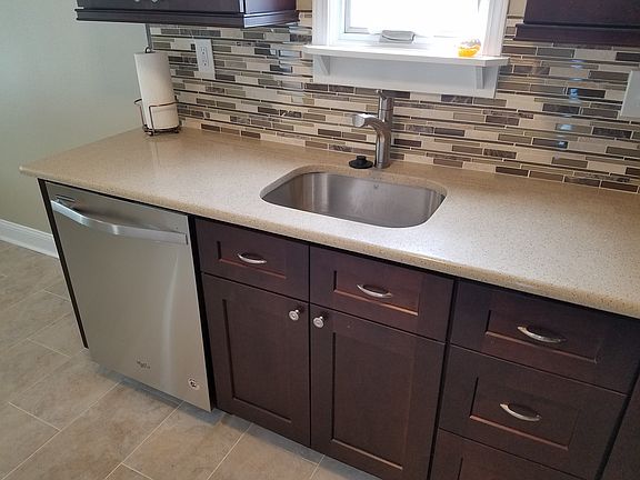 Deep Sink - CustomBacksplash