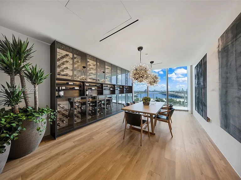 1400 Biscayne Blvd #3405 — Photo 36