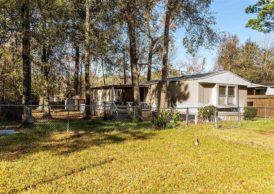 1st image of 3822 Salina Ln