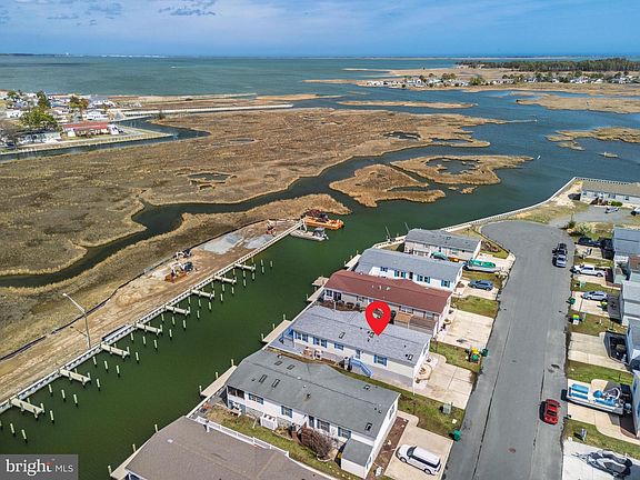3rd image of 26216 Cove Dr