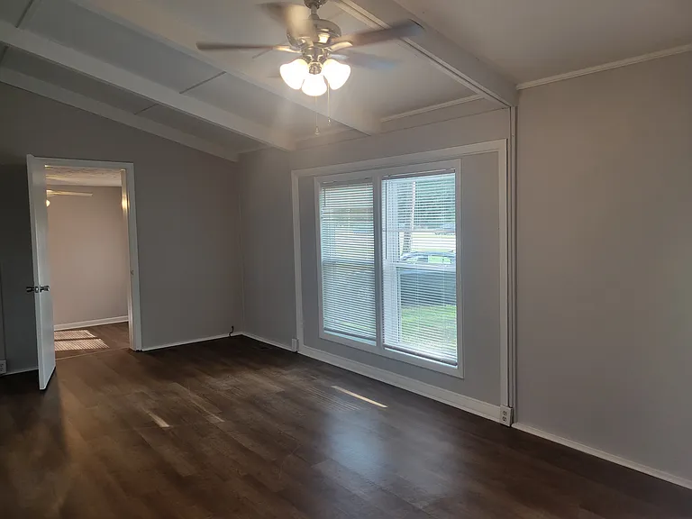 2161 Bingham Dr — Photo 10