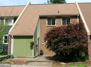 1417 Greenmont Ct, Reston, VA 20190