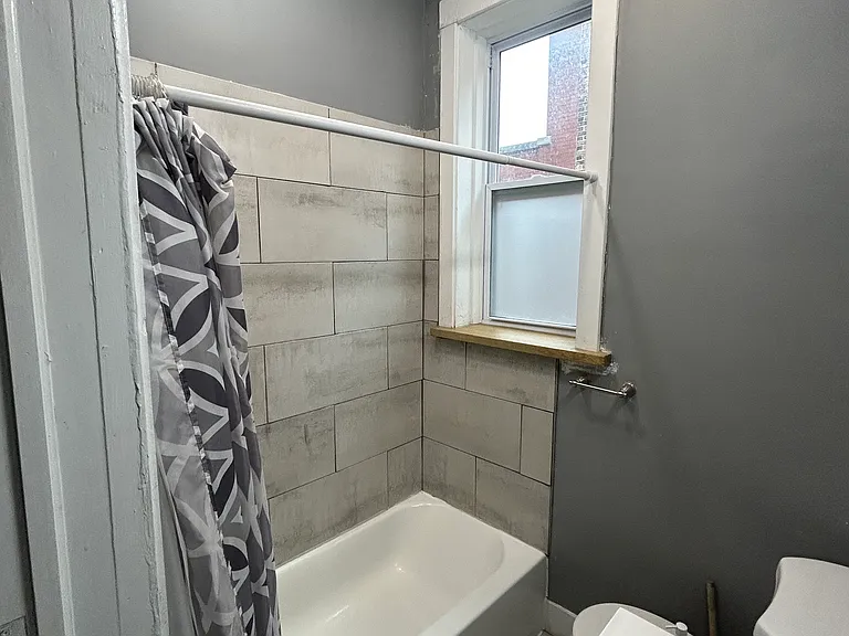 107 W 73rd St #1 — Photo 5