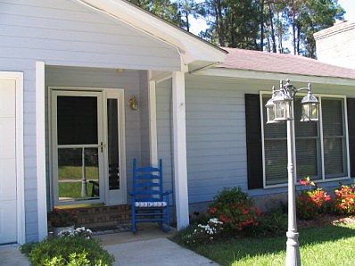 2nd image of 2108 Oakgrove Cir