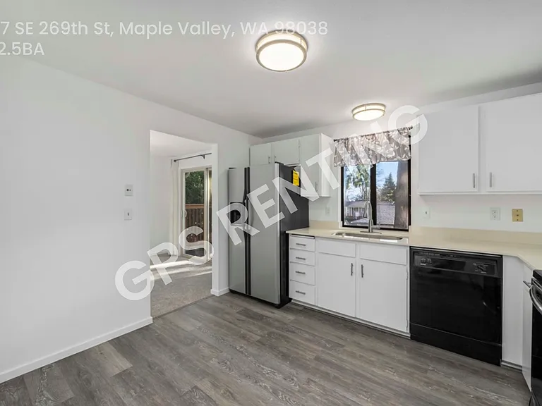 22037 SE 269th St — Photo 10