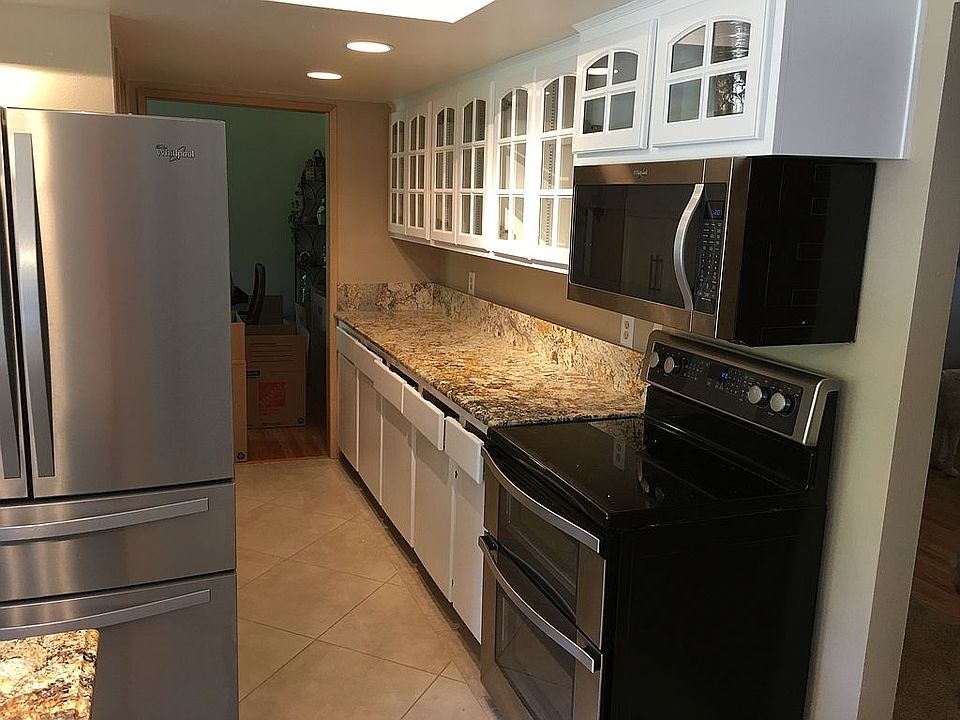 1st image of 28722 SE 258th St