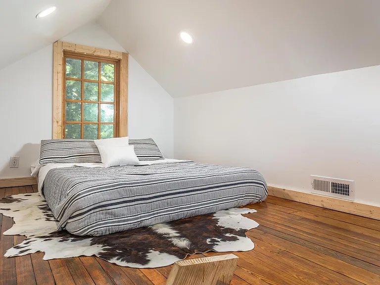 36 Pasadena Dr — Photo 12