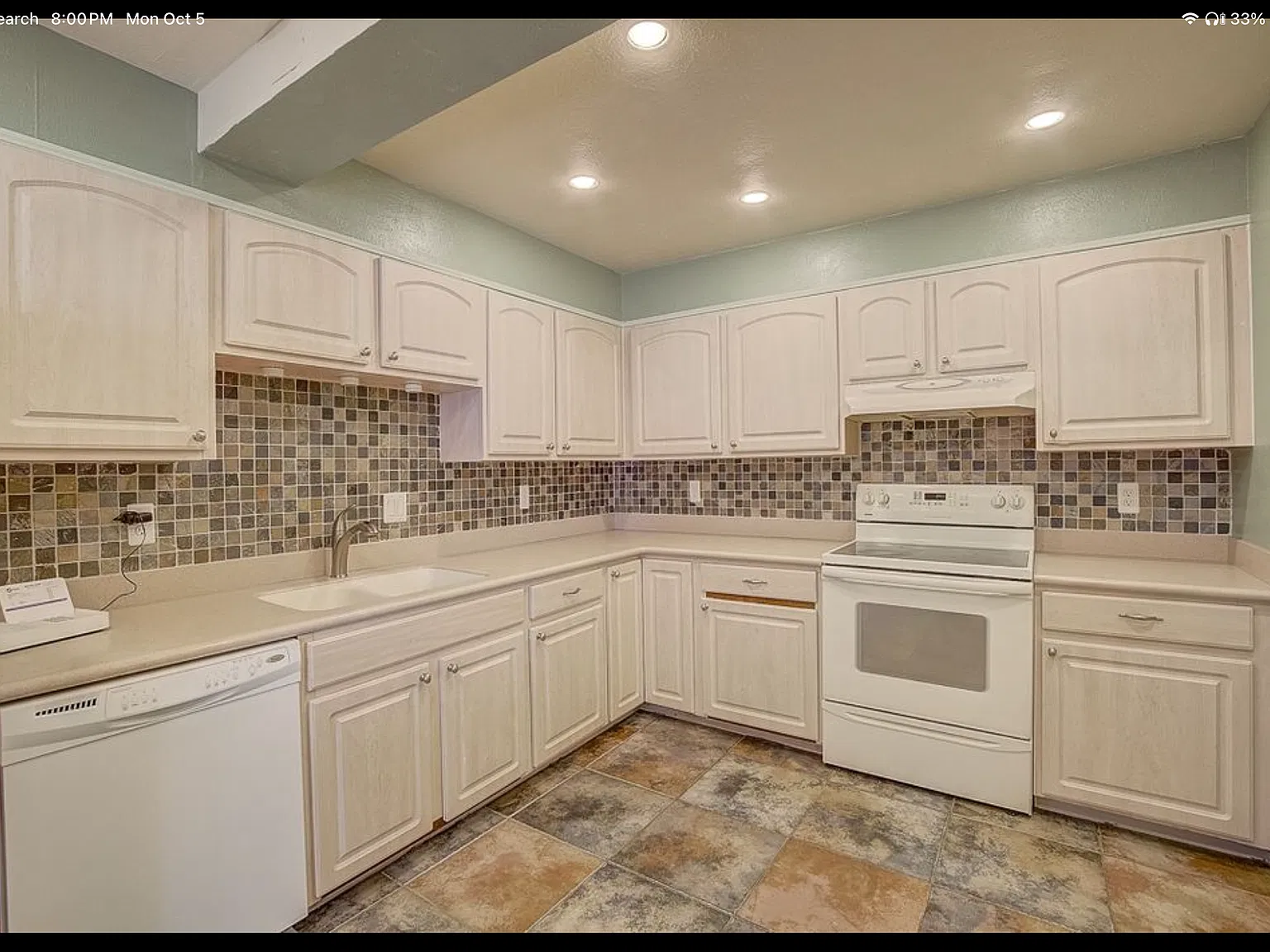 2 bed, 1.5 bath, 1392 sqft, $2,200 — Photo 4