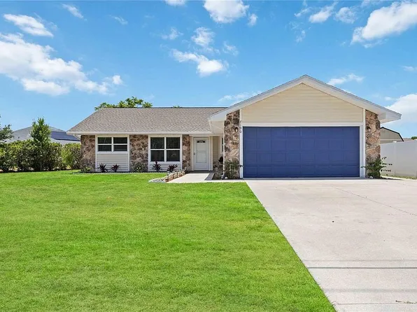 7190 San Casa Dr, Englewood, FL 34224