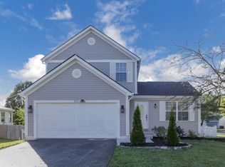 593 River Pebble Dr, Blacklick, OH 43004