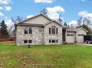 3019 Sandy Cove Dr, Innisfil, ON L9S 2K1