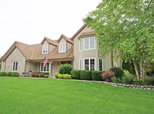 W163N7764 Tamarack Trl, Menomonee Falls, WI 53051