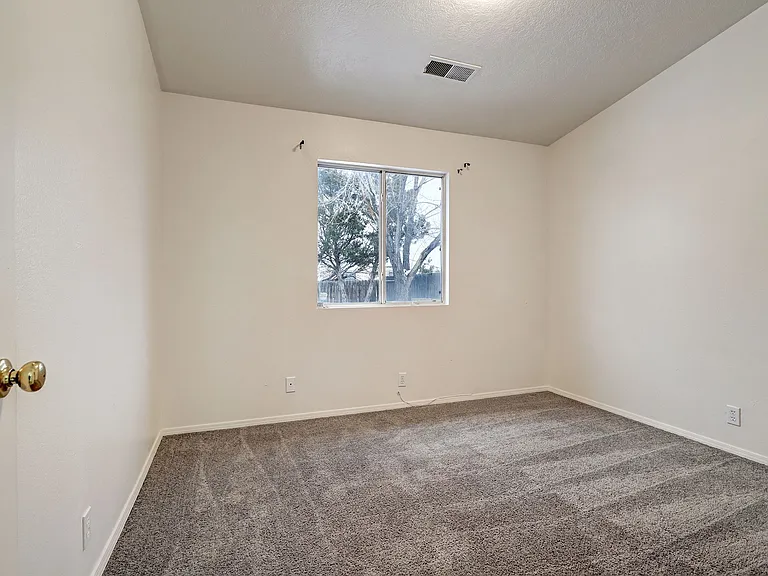 1312 Quartz Dr SW — Photo 16