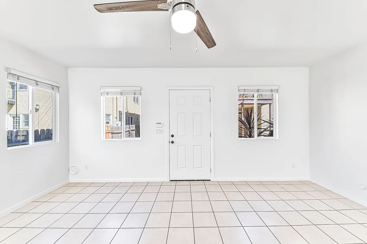 Building Photo - 319 Hermosa Ave