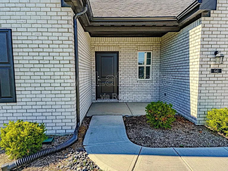 641 W Bulrush Ct W — Photo 4