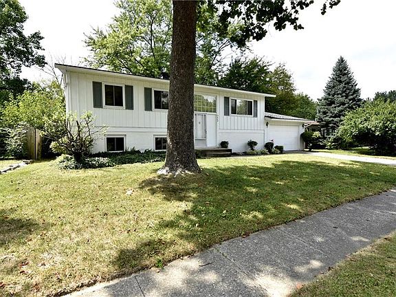 3rd image of 3608 Lori Ln