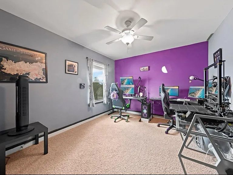 313 Scotch Pine Ln — Photo 33