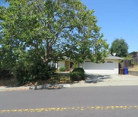 1st image of 885 Coral Dr