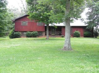 2671 Morrison Viola Rd, Morrison, TN 37357