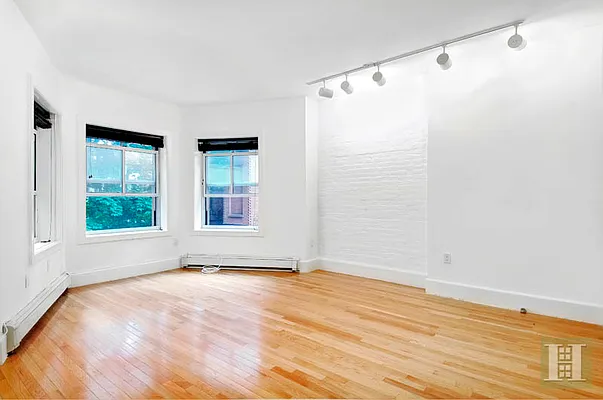 Rented by Halstead Real Estate | media 10