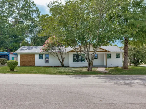 600 S 5th St, Grandview, TX 76050