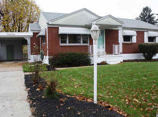 47 Kensington Dr, Camp Hill, PA 17011