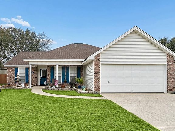 2nd image of 625 Spring Branch Dr