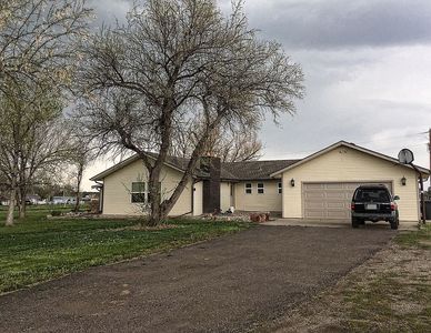 1048 Glenview Dr, Berthoud, CO, 80513