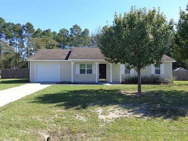 1st image of 3555 Meadowdale Dr