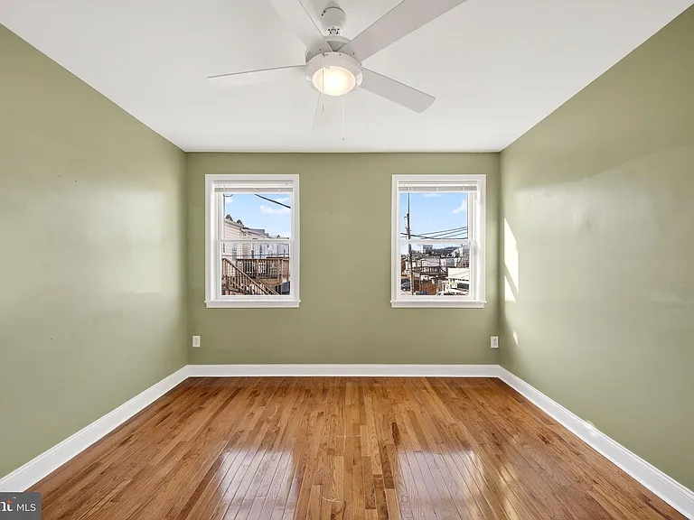 7 E Fort Ave — Photo 42