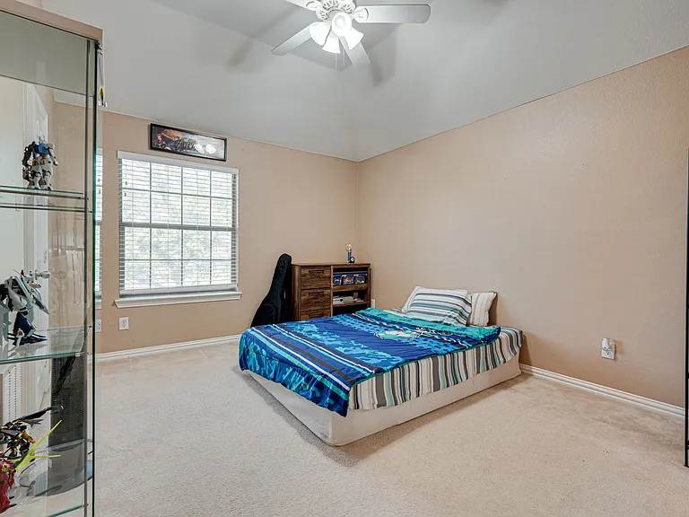 11804 Blackhawk Dr — Photo 22
