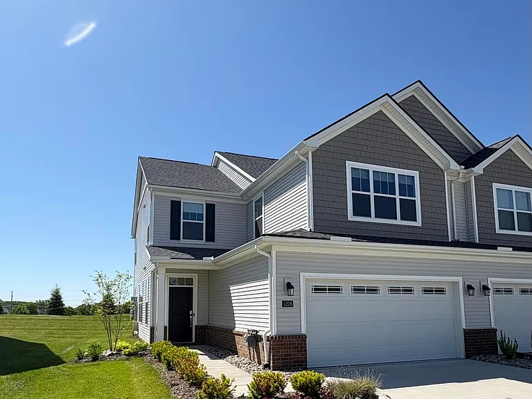 1206 Salt Springs Dr — Photo 1