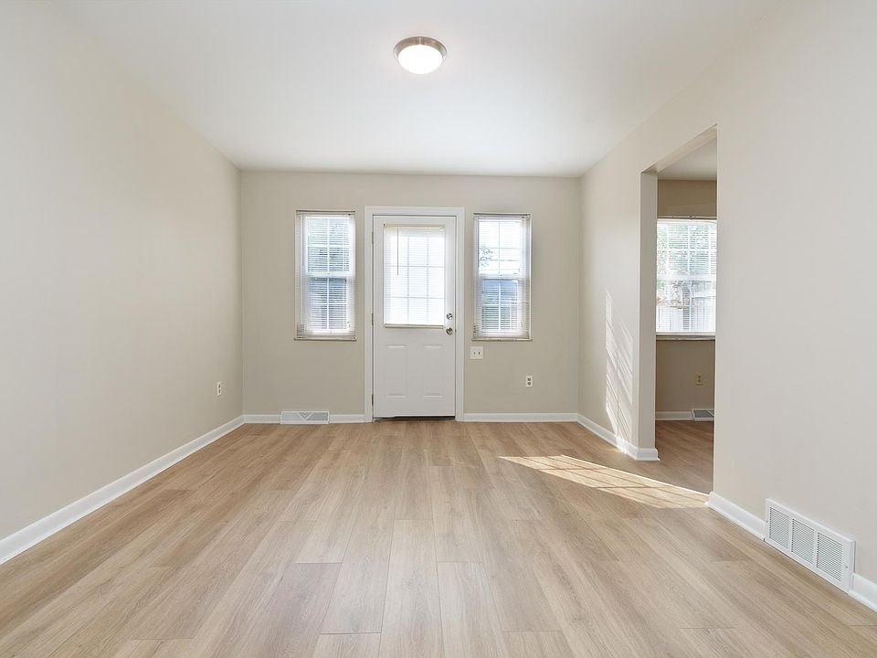 1st image of 51 Mimosa Dr #35