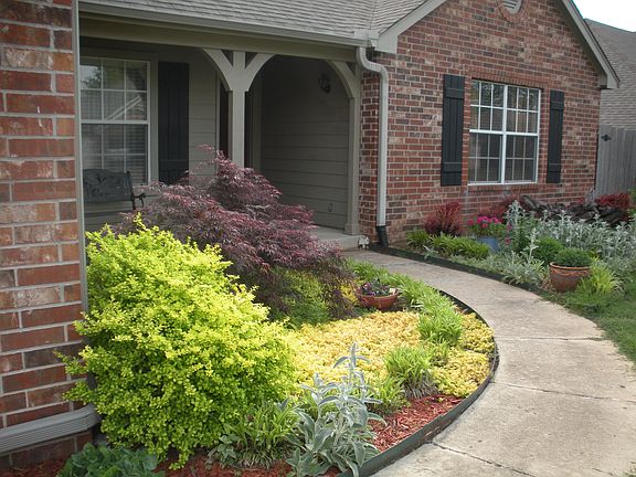 Nicely landscaped home