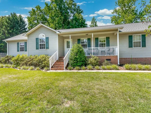 37 Lee St, Lyman, SC 29365