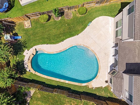 3rd image of 3343 Pablo Cir