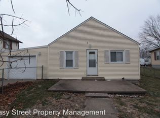 1208 Nebraska St, Muscatine, IA 52761