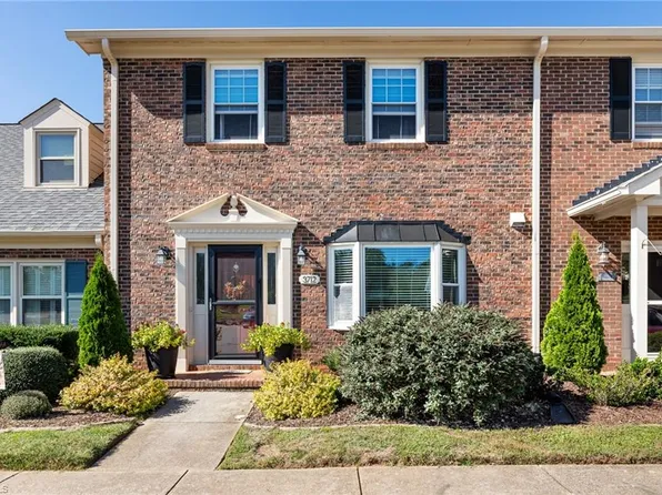 3712 Sawgrass Rd, Greensboro, NC 27410