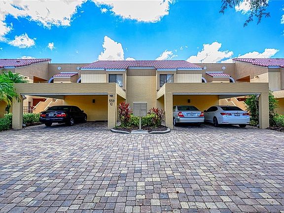 4th image of 559 Beachwalk Cir #U204