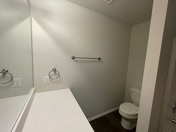 3rd image of 1013 Blackjack Ln