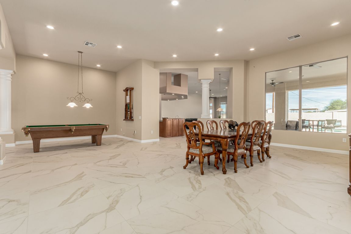 next background image