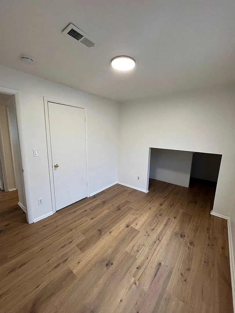 Newly remodeled 3-Bedroom, 1-Bathroom Duplex in Provo, UT — Photo 2