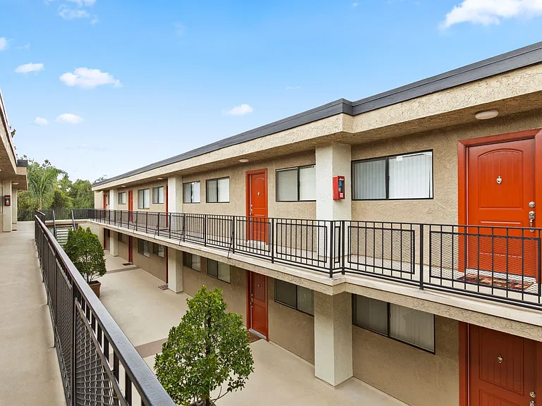 Second Floor Units
